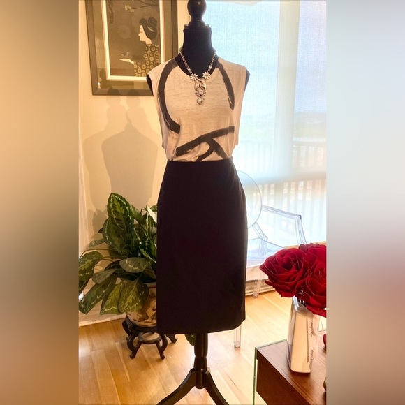 Y2K Powerline pencil skirt,black w/invisible side zip & opposite btm side zip 🖤 - Picture 3 of 10